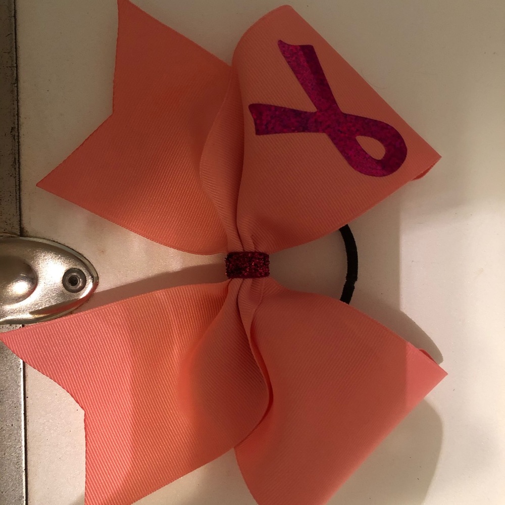 Breast cancer cheer bow